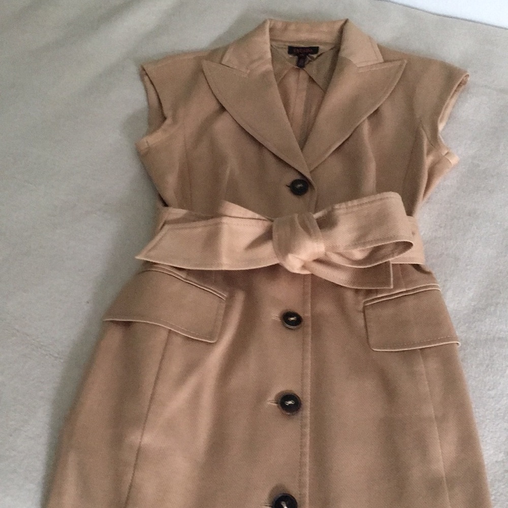 Escada button down sleeveless shirt dress
